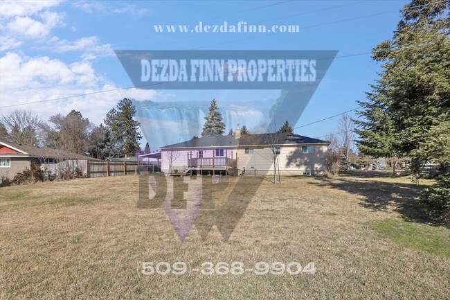 Building Photo - 3+ bedroom, 1 bath in Mead District