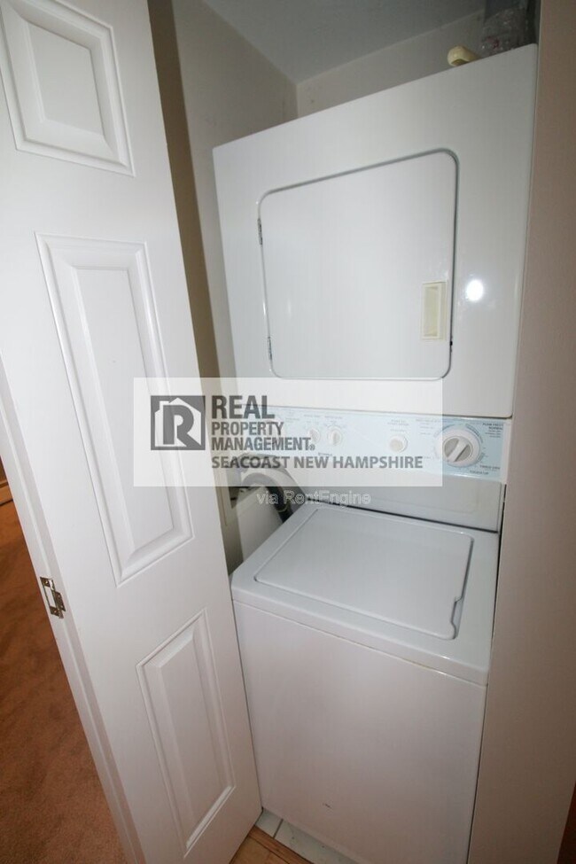 Building Photo - 159 State Street