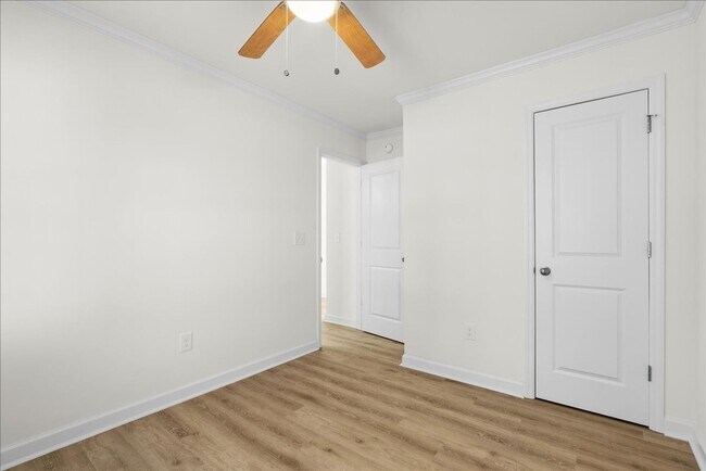 Building Photo - The Home You’ve Been Searching For! *Utilities & Furniture can be added with a rental premium.*