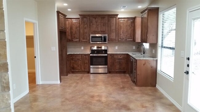 Building Photo - 17704 Sly Fox Dr
