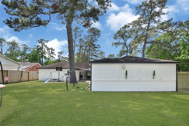 Building Photo - 25418 Tuckahoe Ln