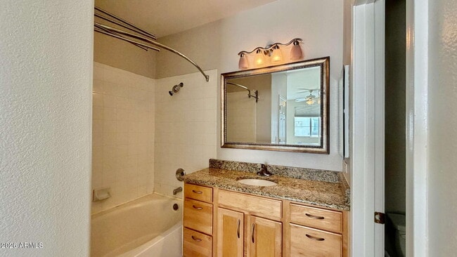 Building Photo - 2992 N Miller Rd