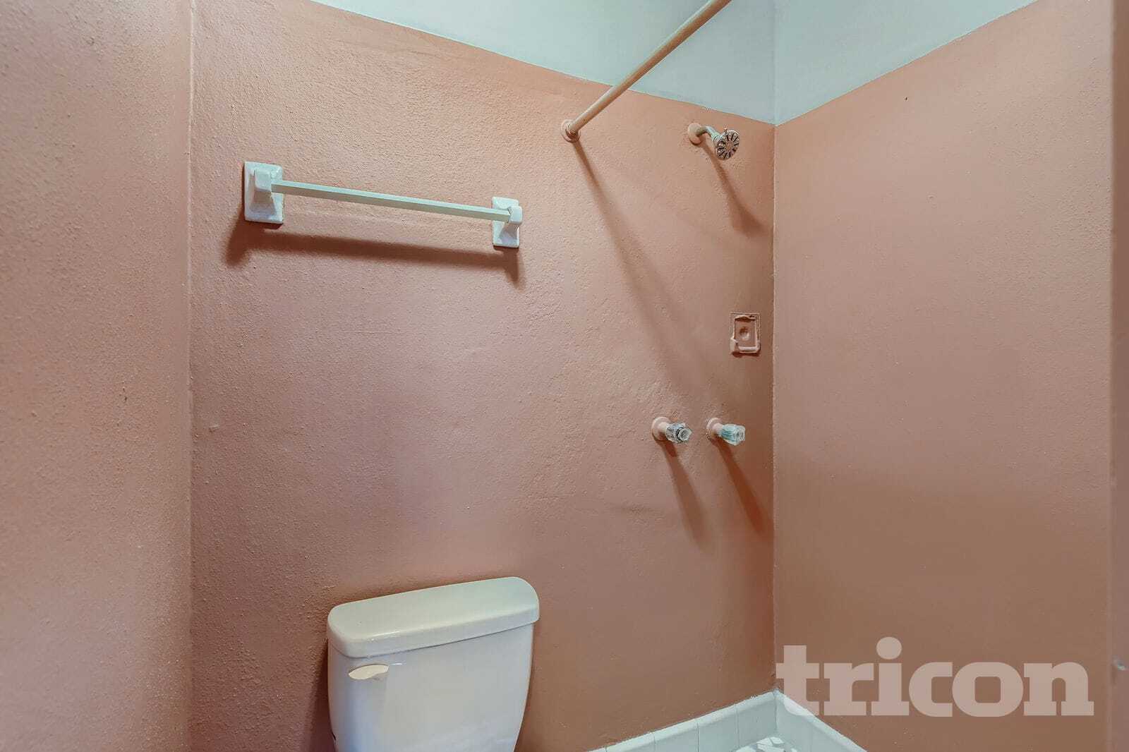 Building Photo - 2034 Brampton Rd