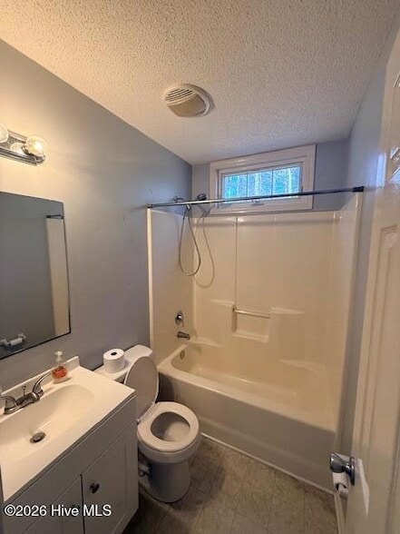 Building Photo - 200 Commons Ct