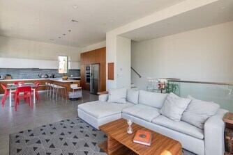 Building Photo - 1616 Amherst Ave