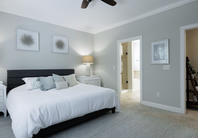 Building Photo - Beautiful home in Charleston walk community!