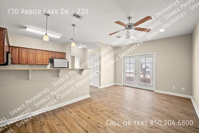 Building Photo - 730 Arbor Lake Dr