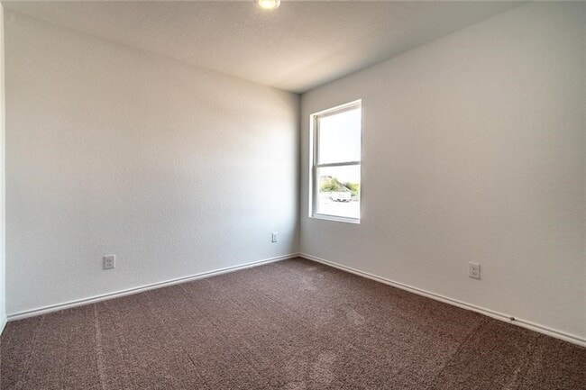 Building Photo - 2302 Medusa Dr