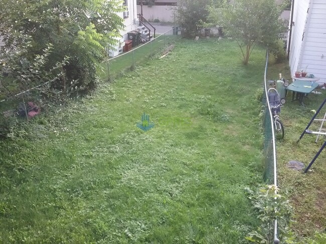 Building Photo - House for rent in the heart of Oakmont