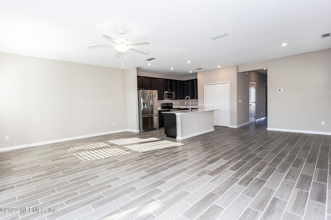 Building Photo - 149 Appleton Ct