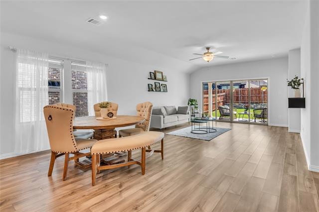 Building Photo - 2105 Bellatrix Dr
