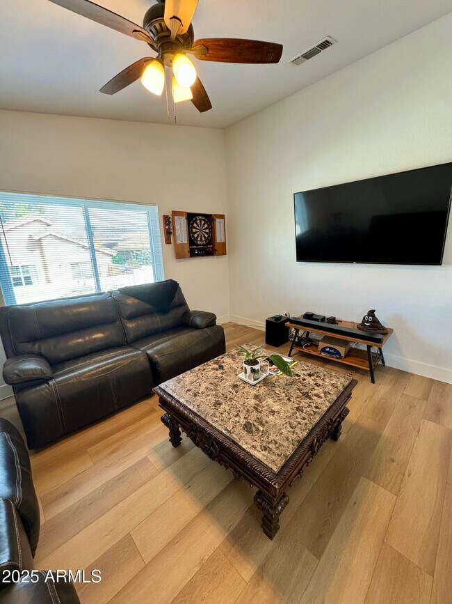 Building Photo - 3821 N Sawtooth Cir