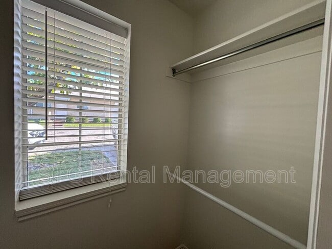 Building Photo - 1509 W 750 N