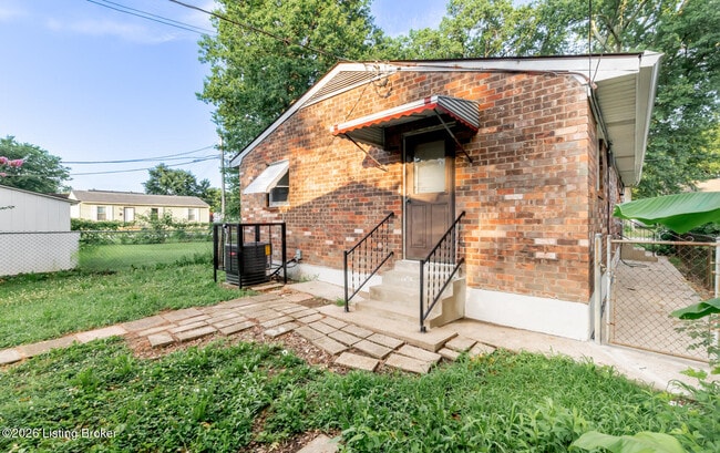 Building Photo - 3775 Wheeler Ave