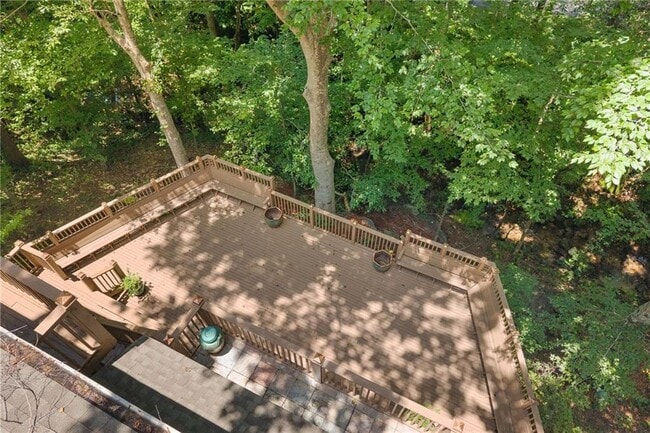 Building Photo - 570 Idlewood Dr NW