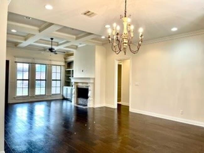 Building Photo - Home for Lease In Graywood Available on 2/...