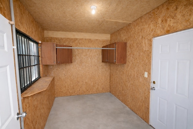 Building Photo - 4206 Old Rock Cut Rd