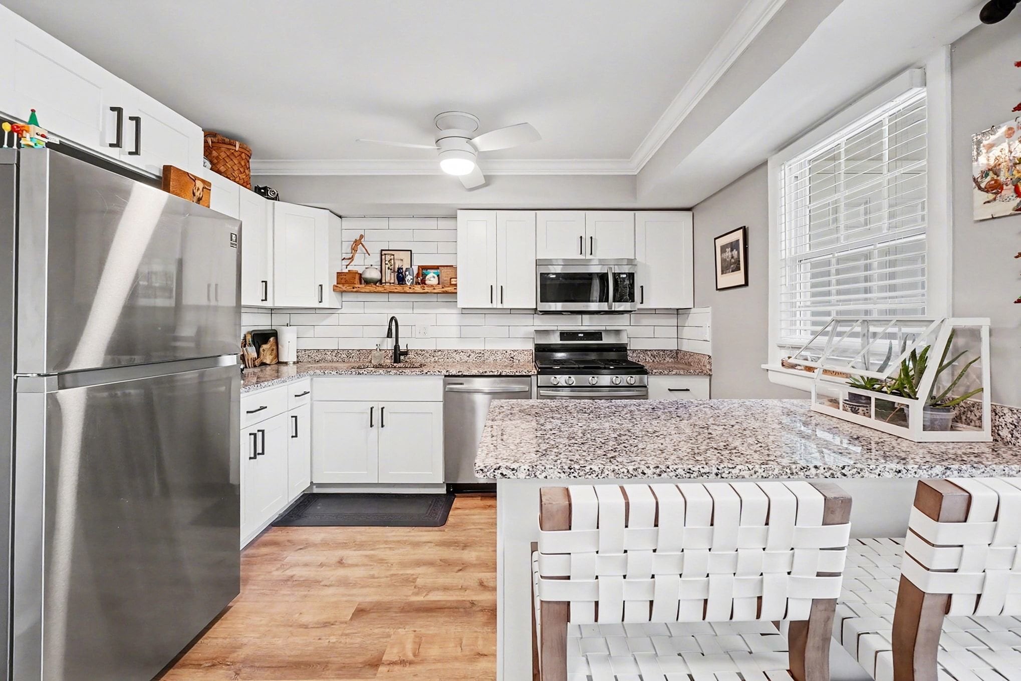 Building Photo - 333 Homeland Southway