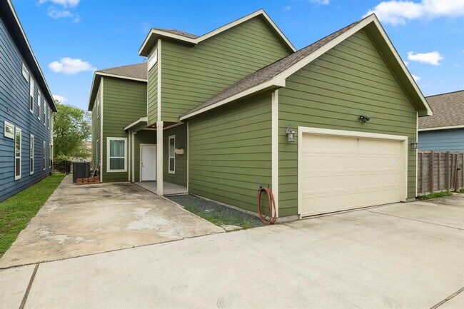 Building Photo - 4610 Cashel Glen Dr