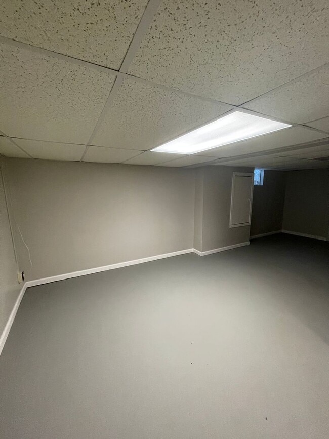 Building Photo - 139 Rodilin Dr