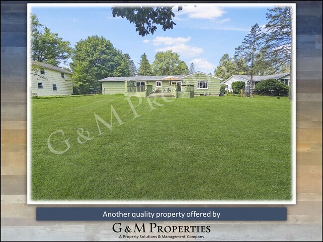 Building Photo - Rarely Available 3/4 Bedroom Ranch Style Home in Penfield!