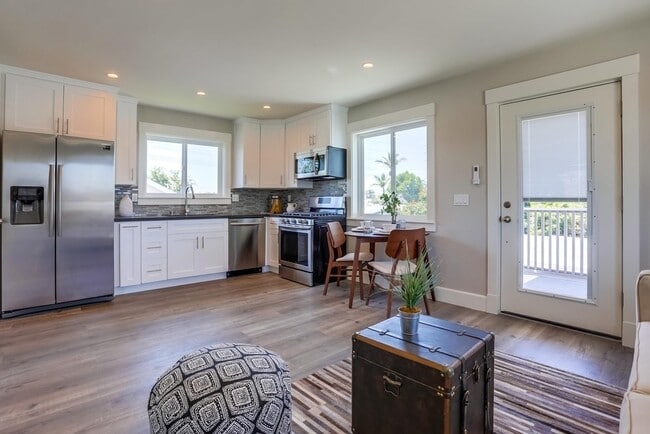 Building Photo - 4853 33rd St