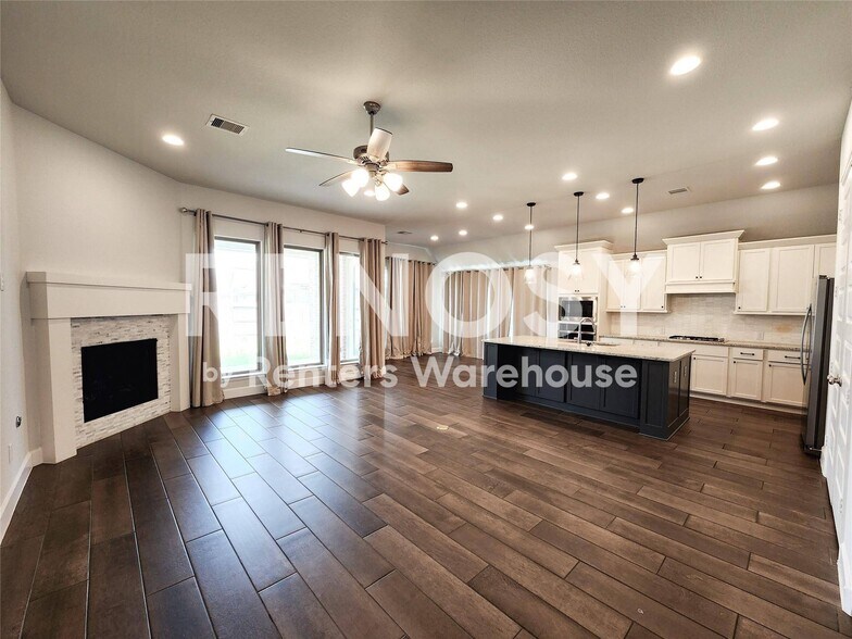 Building Photo - 18935 Rosewood Terrace Dr