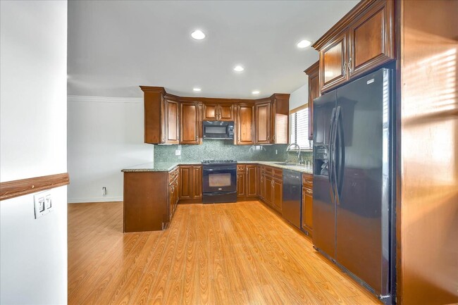 Building Photo - 20224 Sherman Way