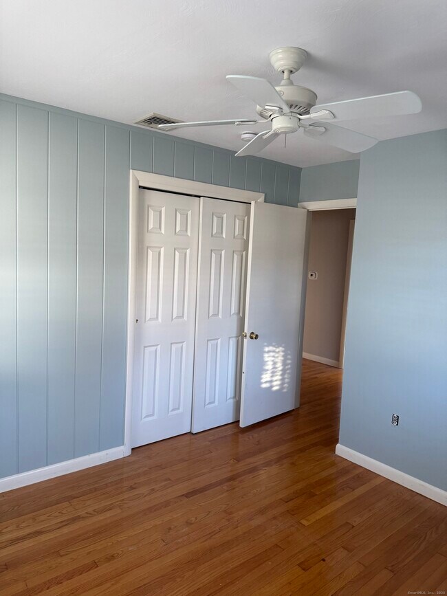 Building Photo - 25 Fenwood Rd