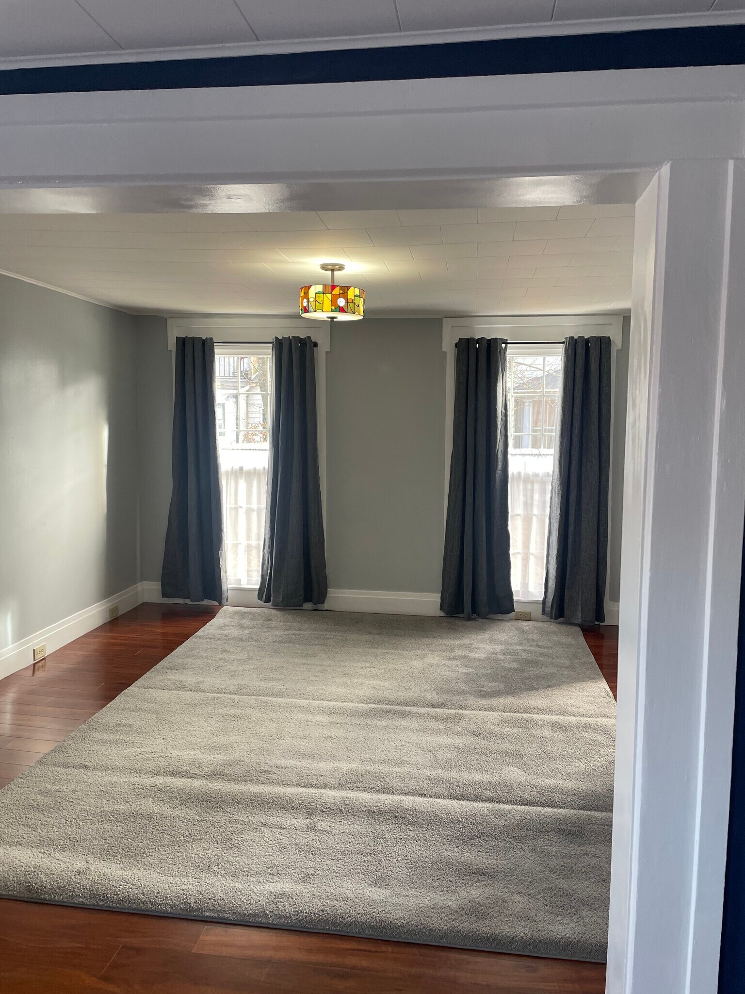 Building Photo - 7 1/2 Bacon St