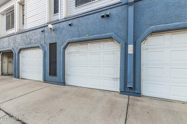 Building Photo - 8888 N 47th Ave