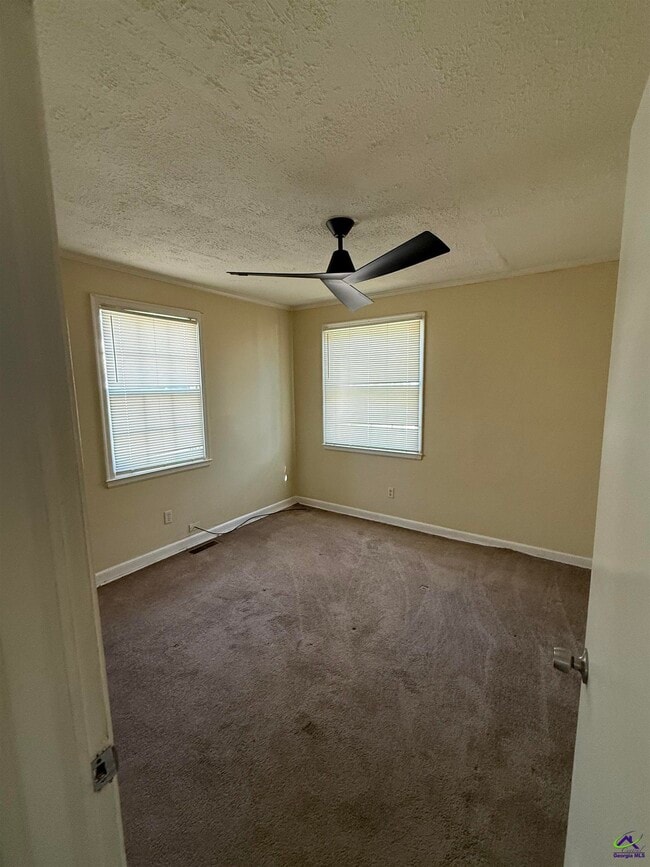 Building Photo - 3222 W Mary Dr