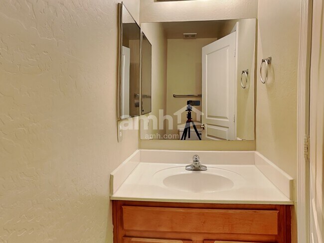 Building Photo - 247 N 152nd Dr
