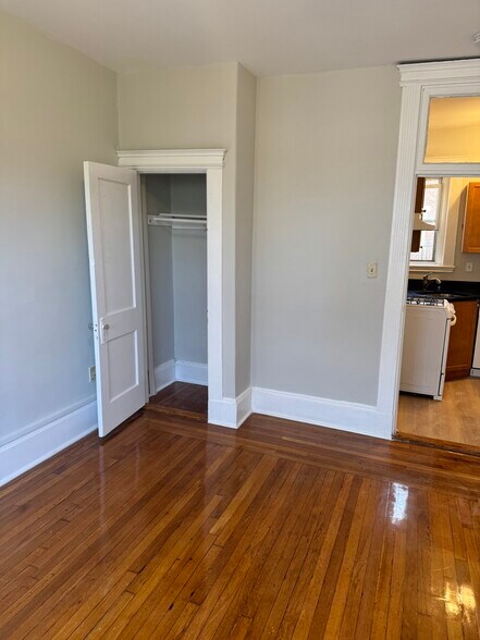 Building Photo - 38 Hemenway St