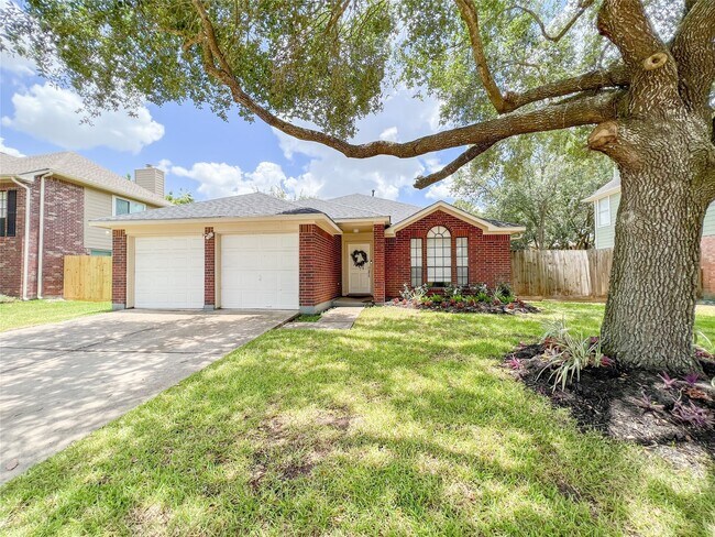 Primary Photo - 1035 Wentworth Dr