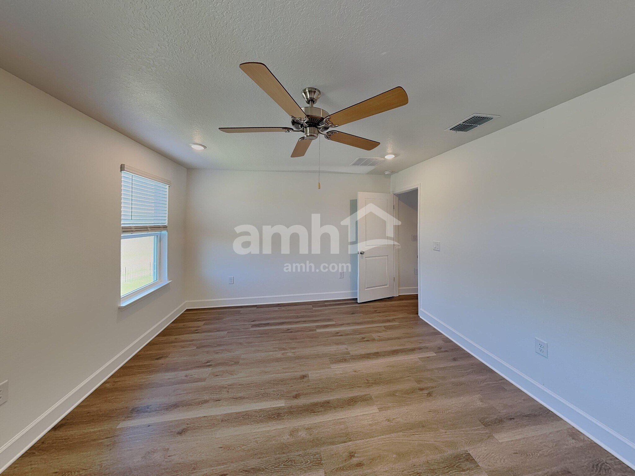 Building Photo - 16536 Cheyanne Ct