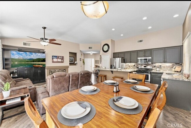 Building Photo - 27351 Eagles Nest Dr