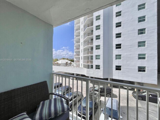 Building Photo - 5838 Collins Ave