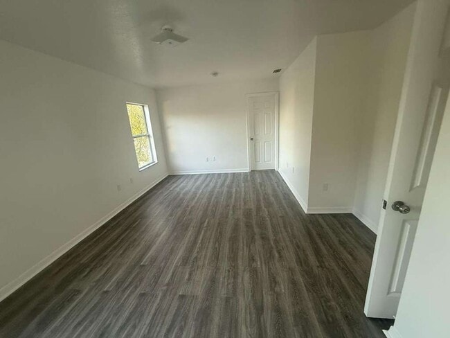 Building Photo - Stunning 3BR Home for Rent – Land O’ Lakes, FL