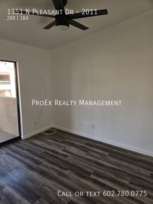 Building Photo - 1351 N Pleasant Dr