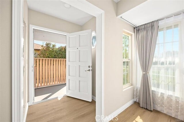 Building Photo - 270 S Burton Ave