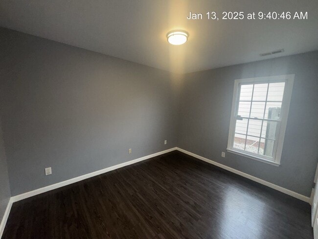 Building Photo - 6300 Bent Tree Dr