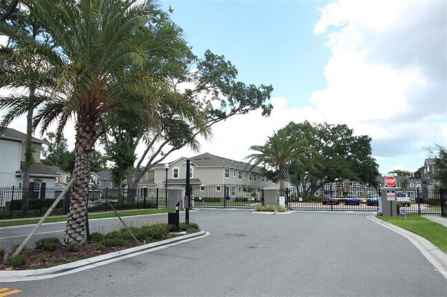 Building Photo - 3557 Brighton Park Cir