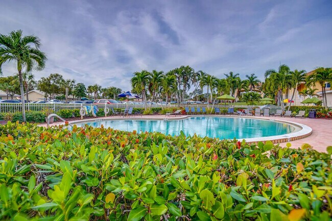 Building Photo - 9851 Costa Mesa Ln