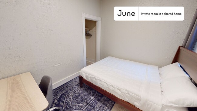 Primary Photo - Private bedroom in 4 bed/1 bath Home