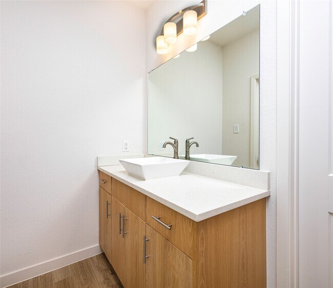 Building Photo - 2517 Appian Wy