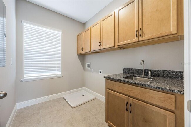 Building Photo - 13043 Serene Glade Rd