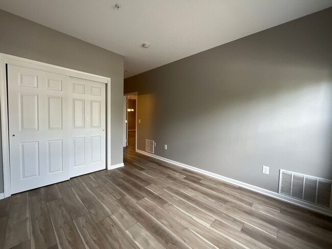 Building Photo - 2 bedroom condo at Country Classics at Mor...