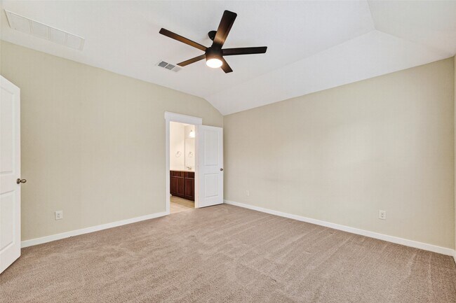 Building Photo - 252 Laura Leigh Ln