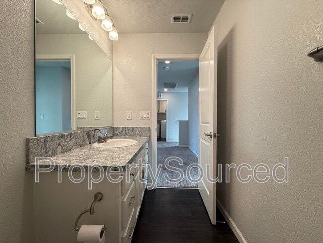 Building Photo - 709 Ephesus Ave